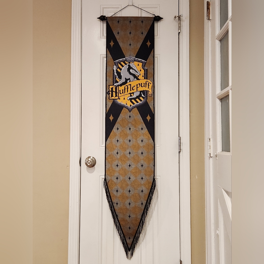 Harry Potter Hufflepuff House Wall Scroll